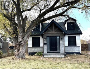 Building Photo - 3555 Howard Ave