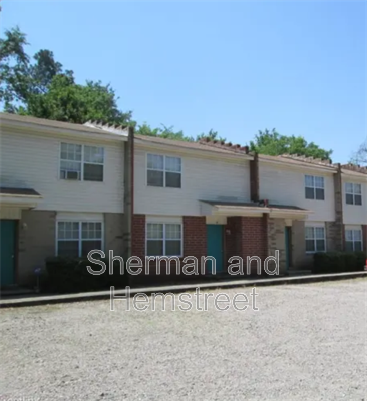 Foto principal - 2738 Blount Ave