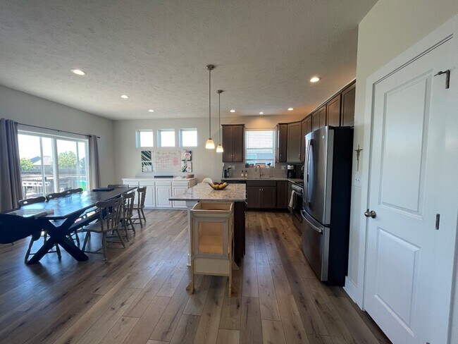 Foto del edificio - Home For Rent In Plattsmouth