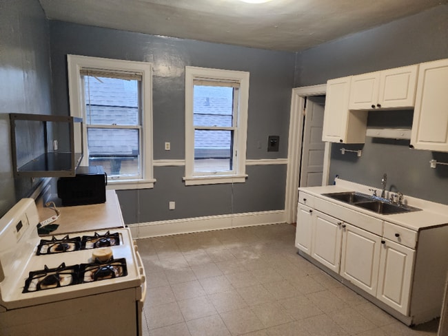 Foto del edificio - 832 E Clarke St