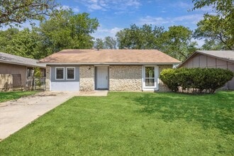 Building Photo - 4704 Lambs Ln