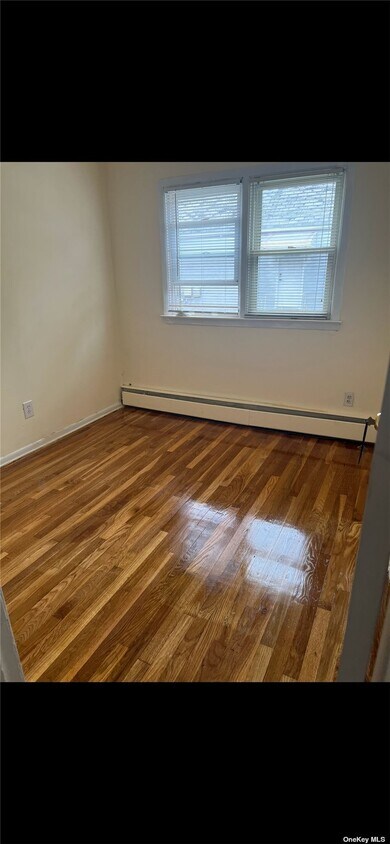 Primary Photo - 156-14 137th Ave