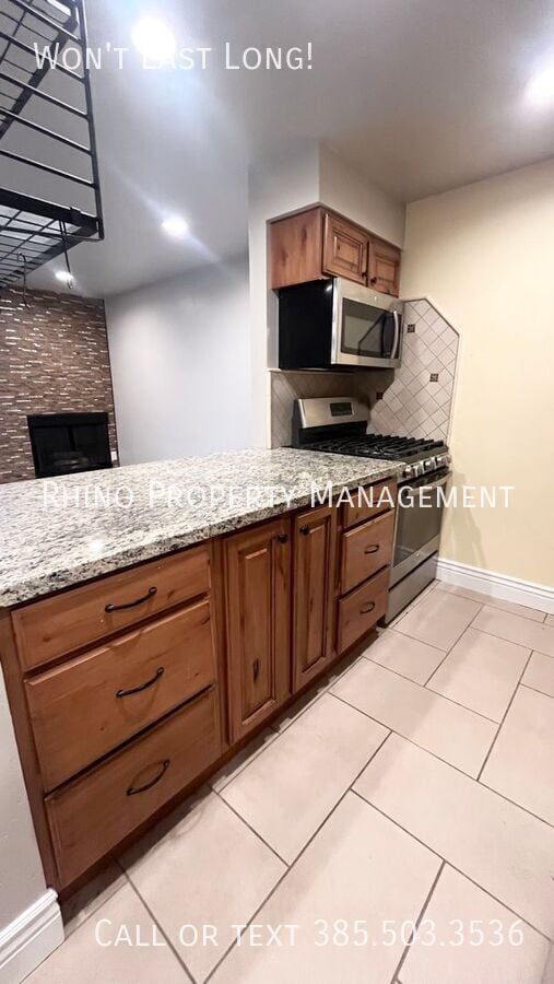 Foto del edificio - 5676 Meadow Ln