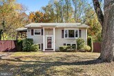 Foto principal - 3101 Burbank Ln