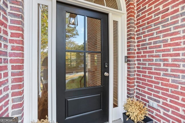 Building Photo - 1540 Bramlett Blvd