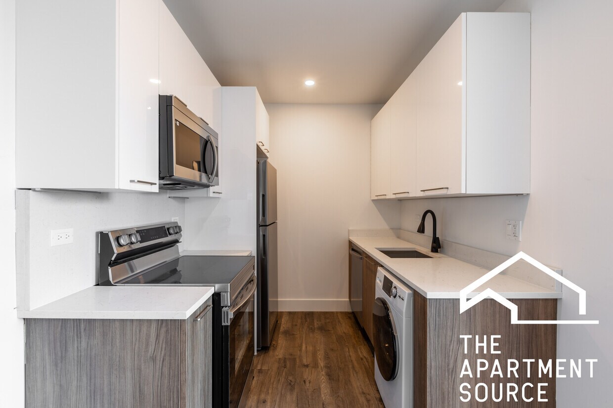 Foto principal - 941 W Carmen Ave