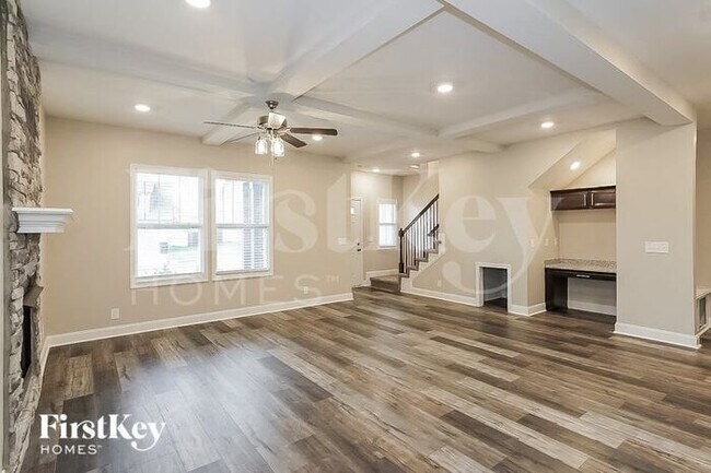 Building Photo - 108 Lucerne Ln