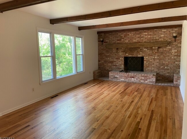 Building Photo - 21 Berkshire Ct