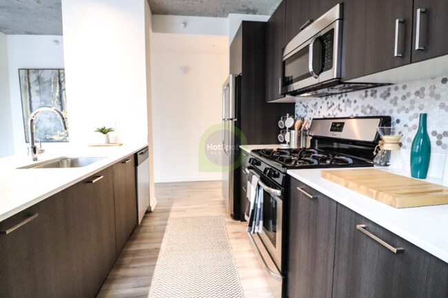 Photo - 1330 S Wabash Ave Apartment