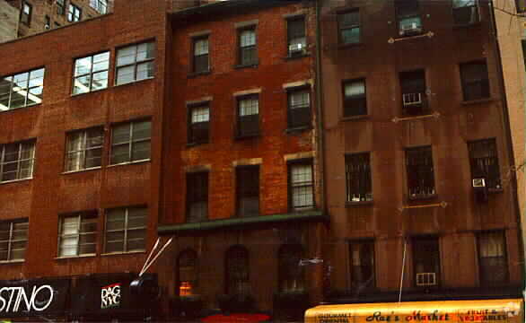Building Photo - 70 University Pl