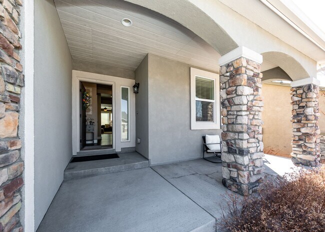 Building Photo - Beautiful, Spacious Home in Wolf Ranch in D20