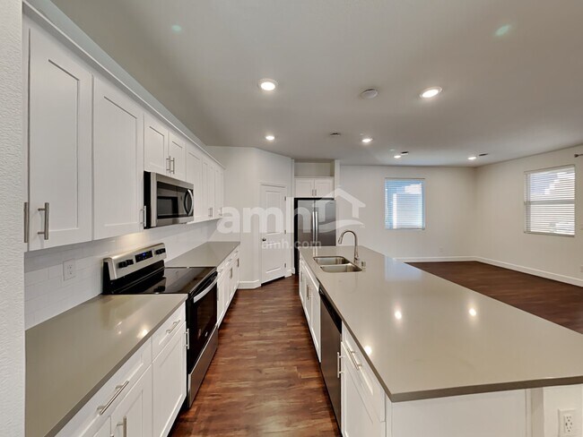 Foto del edificio - 10465 Beavertail Hill Ave