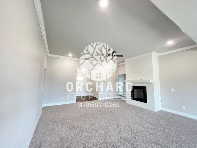 Building Photo - Single-Family Home- Stunning Kingston Plan