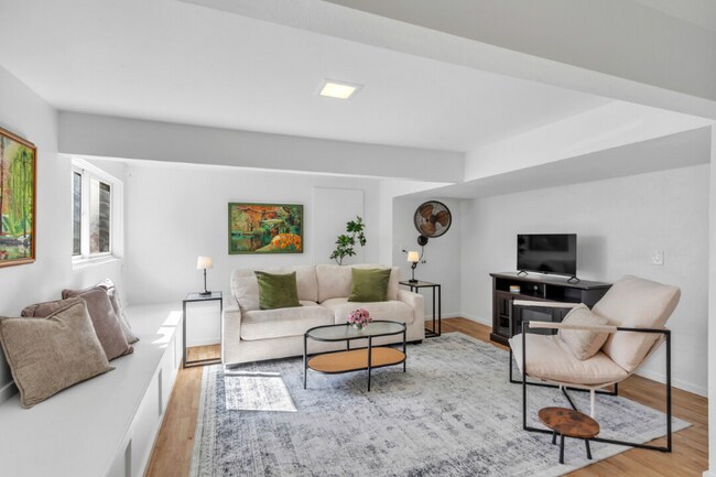 Foto del edificio - 3120 Emerson St