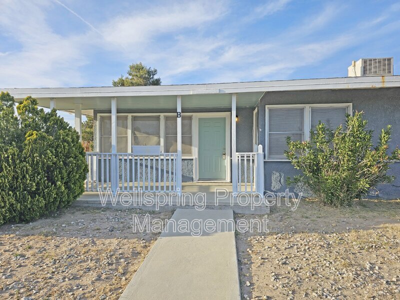 Primary Photo - 137 S Richmond Rd
