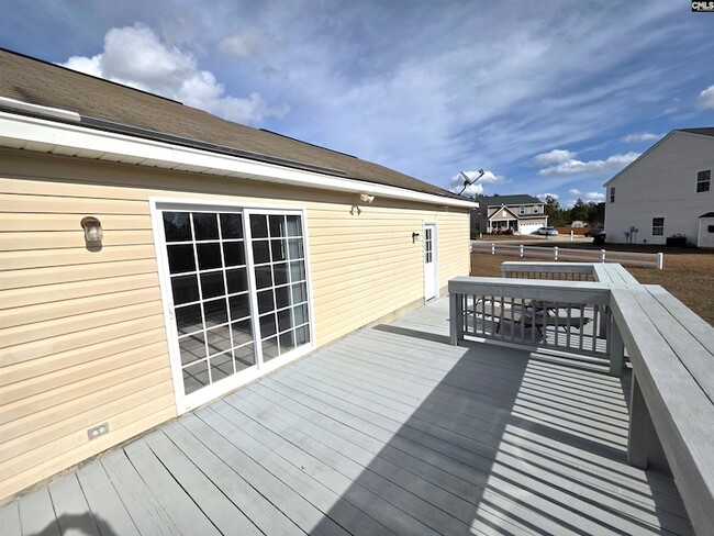 Building Photo - 165 Crassula Dr