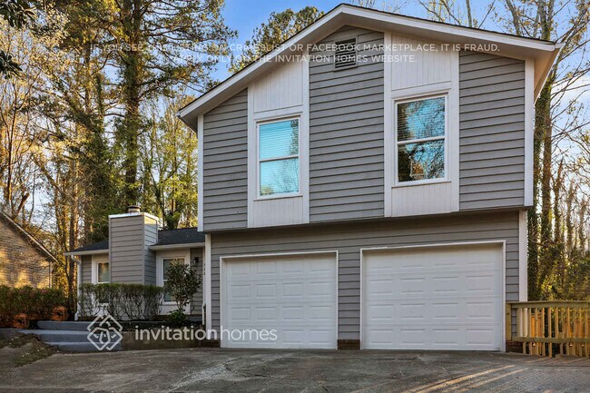 Building Photo - 528 Rockborough Terrace