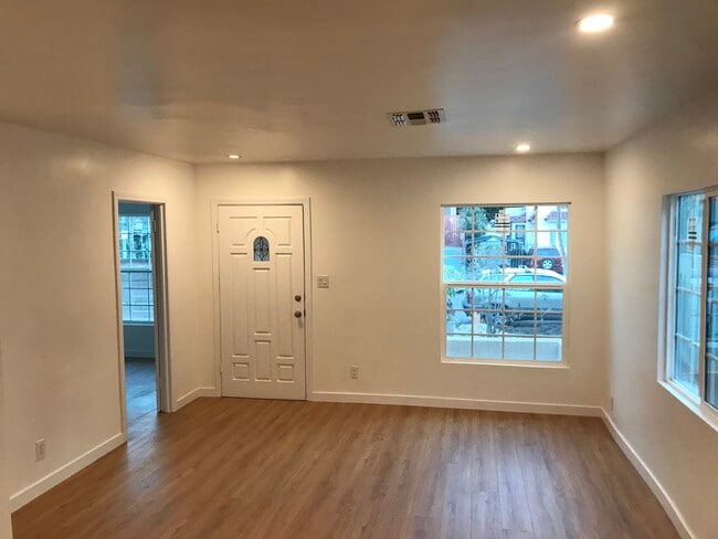 Living room view I - 6523 La Mirada Ave