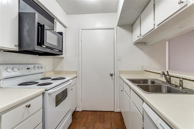Foto del edificio - 12482 Abrams Rd