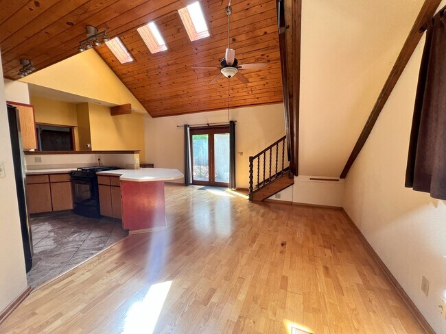 Foto del edificio - 742 NW 12th St