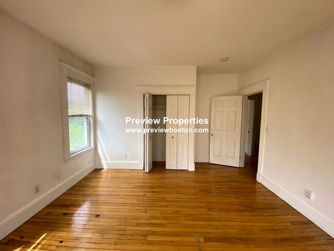 Building Photo - 44 Champney St