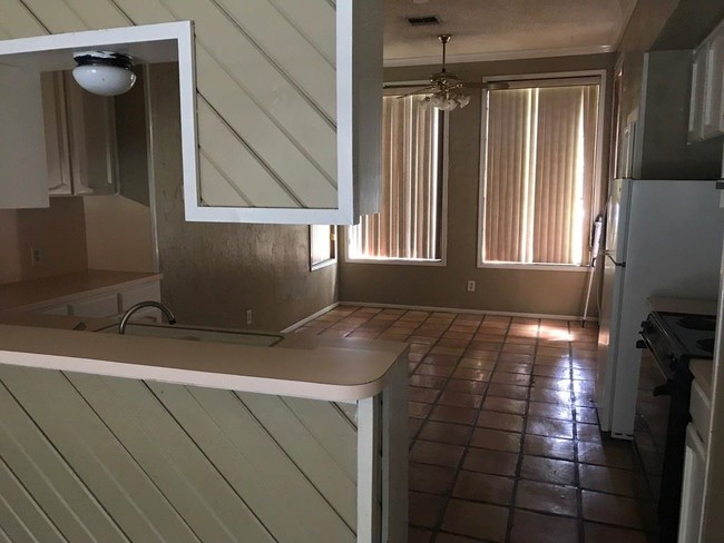 Building Photo - 7309 Ridge Creek Dr