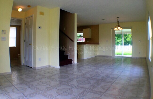 Foto del edificio - 2320 Justin Ave
