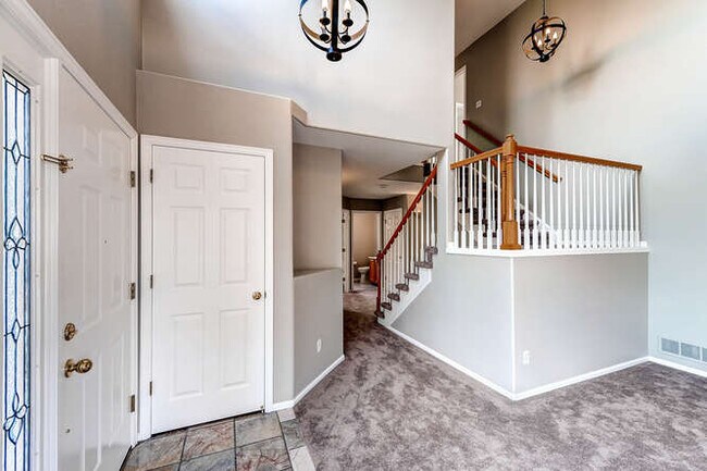 Foto del edificio - 21742 Whirlaway Avenue