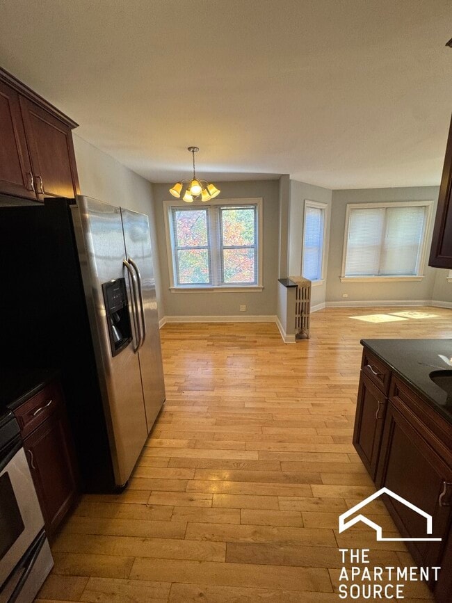 Building Photo - 2901 N Kolmar Ave