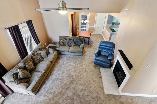 Building Photo - 5145 Nicholson Dr