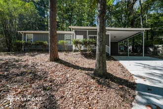 Building Photo - 5205 Birdlake Dr NW