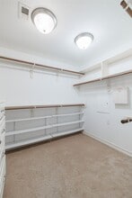 Building Photo - 11207 Tramonto Dr