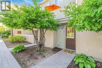 Building Photo - 107-107 Wintergreen Pl