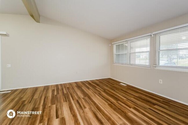 Foto del edificio - 2995 Delaware Dr, Florissant, MO 63033