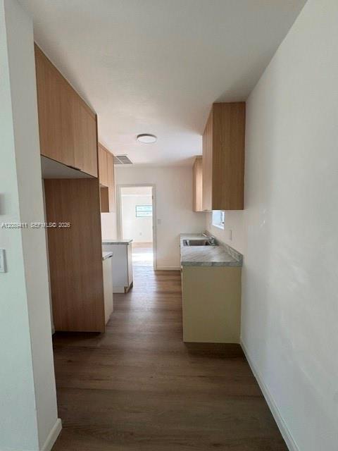 Building Photo - 4711 SW 31st Dr