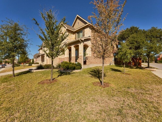 Building Photo - 701 Rolling Brook Ln