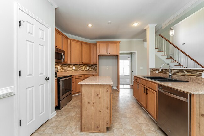 Foto del edificio - 2508 Oak Creek Ln