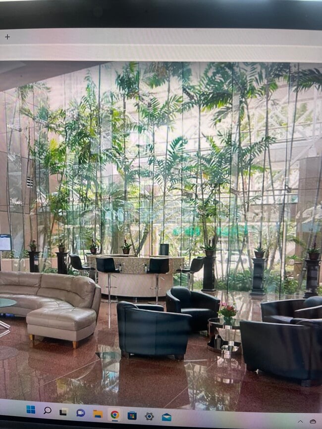 Building Photo - 1888 Kalakaua Ave