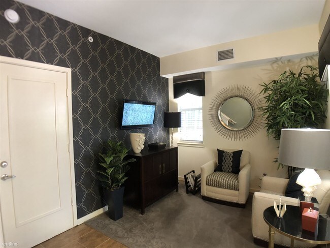Building Photo - 2 br, 2.5 bath  - Wilton Apartments