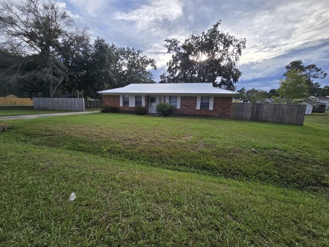 Building Photo - 408 S Orange Edwards Blvd