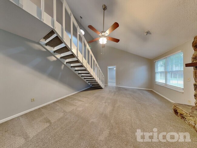 Foto del edificio - 13105 Rivergate Ln