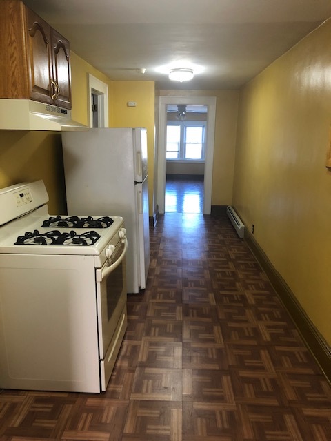 Foto del edificio - 476 E 33rd St