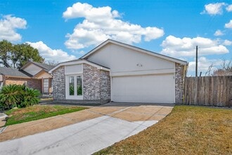 Building Photo - 3517 Denio Dr