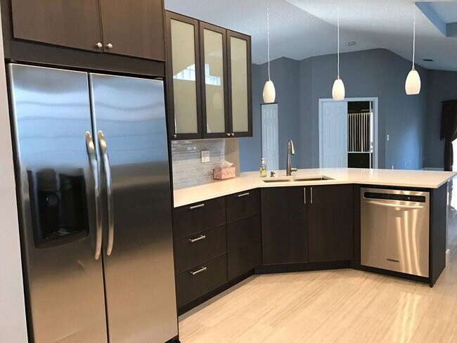 Foto del edificio - 16405 Sapphire St