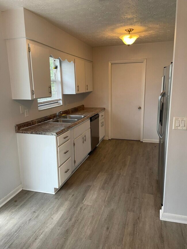 Foto del edificio - 1757 SW Cameo Blvd