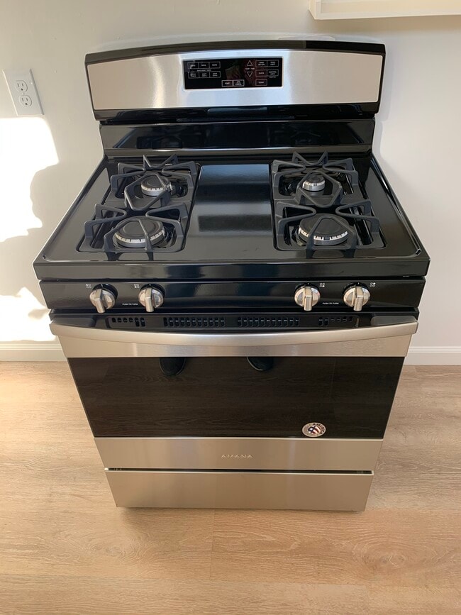 Building Photo - 2731 Grant St