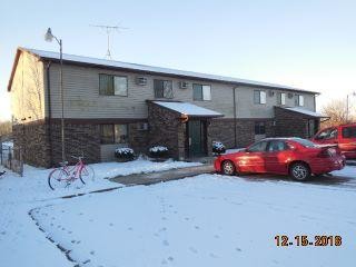 Primary Photo - 300 S West St