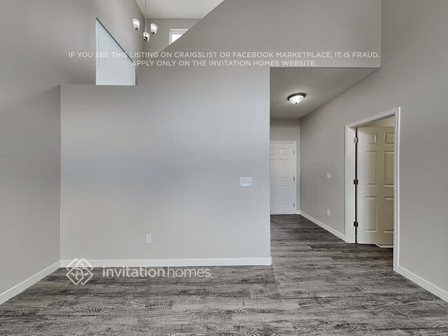 Building Photo - 7171 Saddle Up Dr