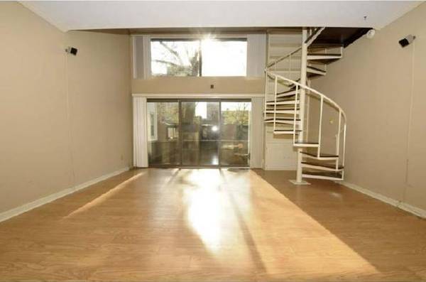 Foto del edificio - 265 S 4th St