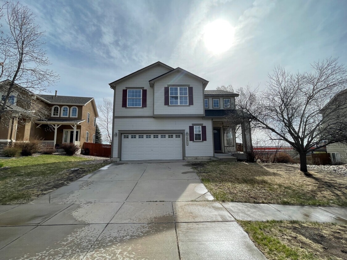 Foto principal - 5396 Rose Ridge Ln